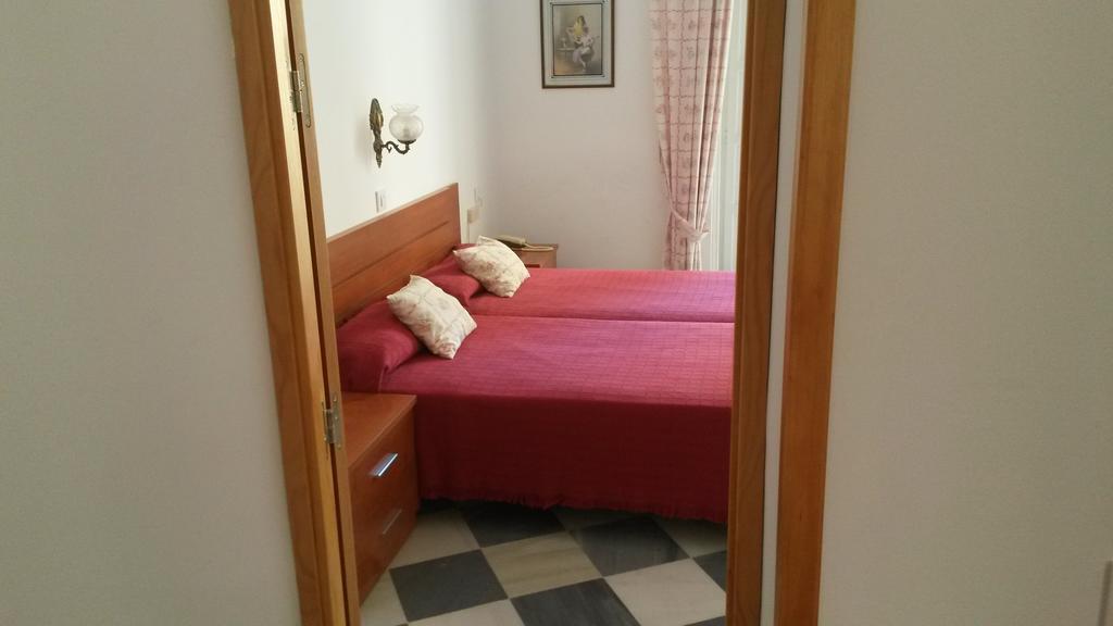 Hostal Centro Sol Kadyks Zewnętrze zdjęcie